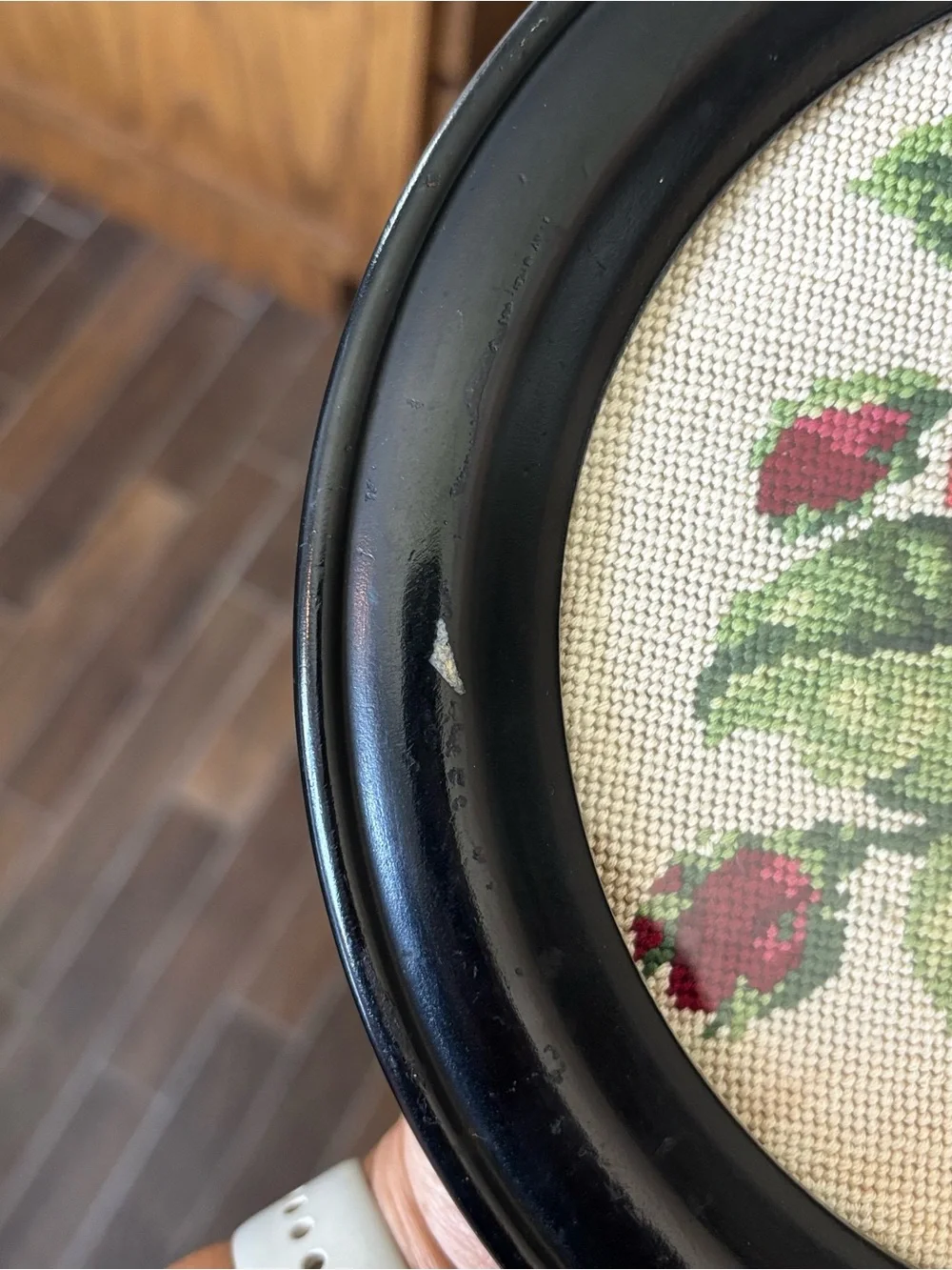 Needlepoint 1967 Red Rose Round Framed Wall Art 8.5” Vintage